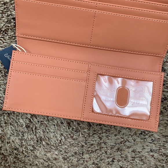 Universal Thread Trifold Wallet in Peachy Pink - Picture 5 of 12